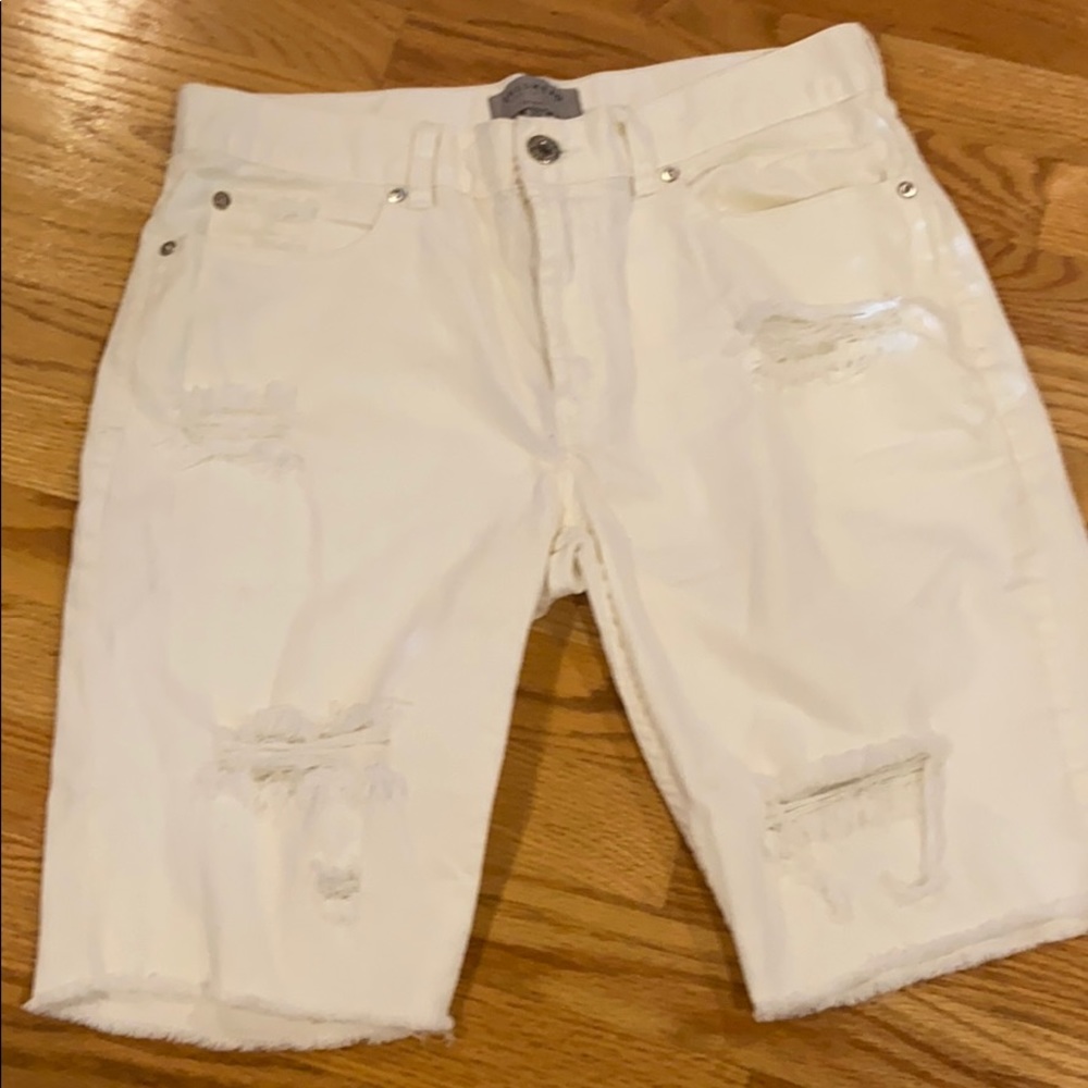 Men’s cut off white shorts